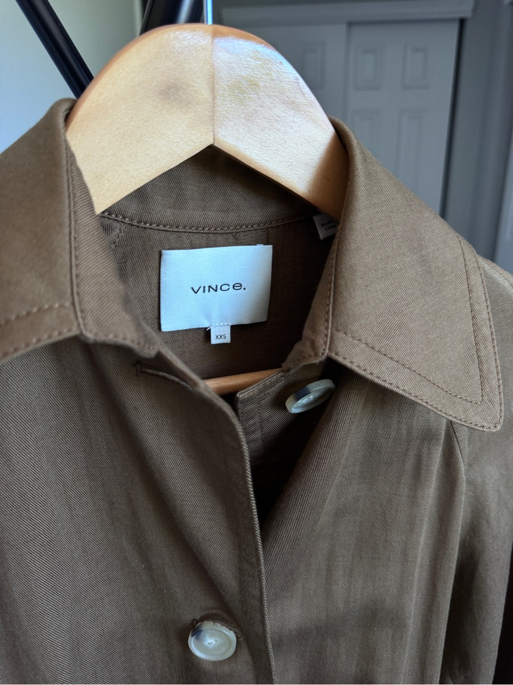 Vince Brown Single-Breasted Trench Coat - Picture 3 of 6